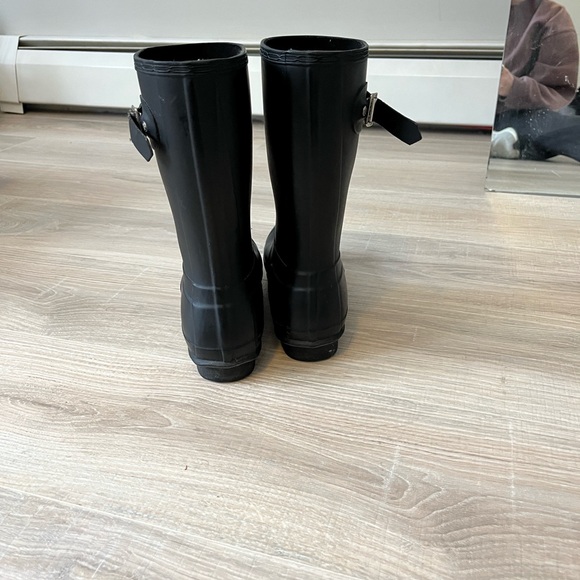Hunter Original Women's Black Rain Boots - Picture 6 of 10